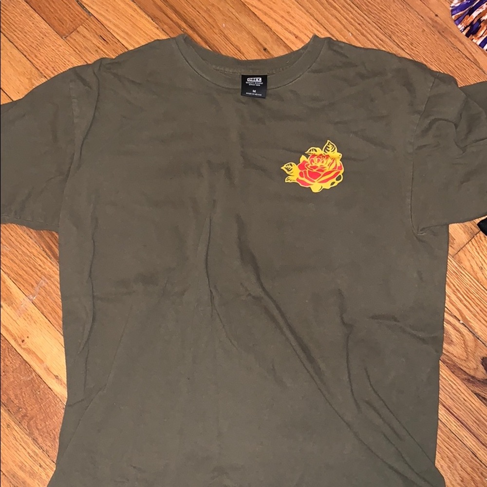 OBEY t-shirt